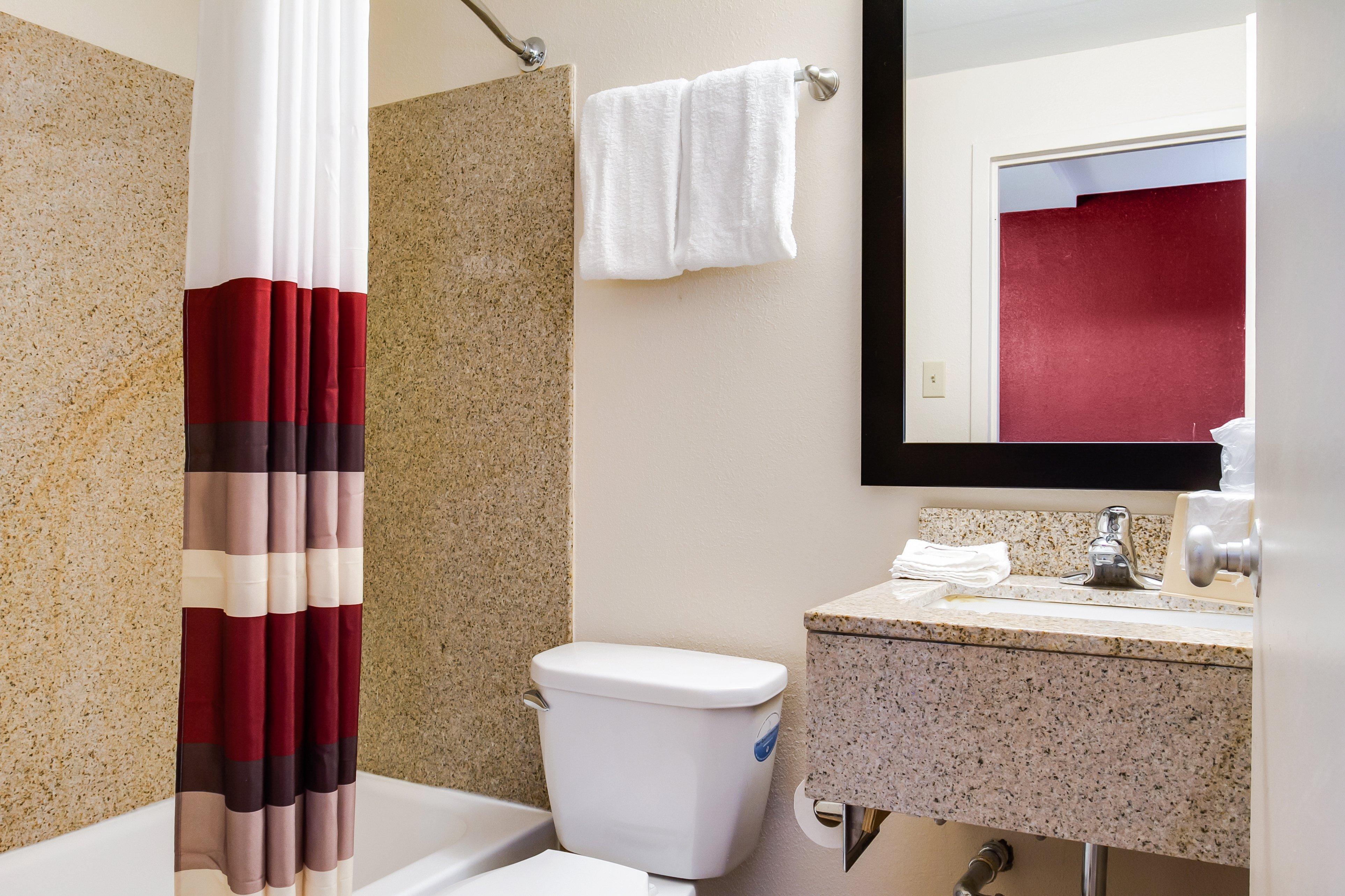 Red Roof Inn York Downtown Экстерьер фото
